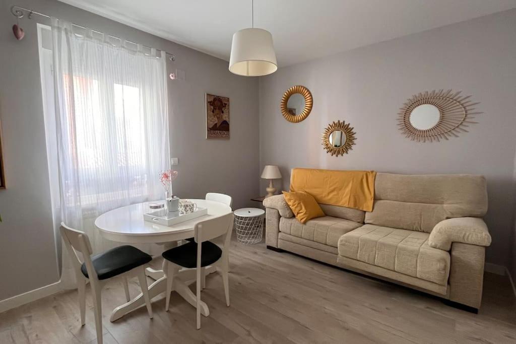 Leon Todo A Pie Vut Le 822 Apartment Exterior photo